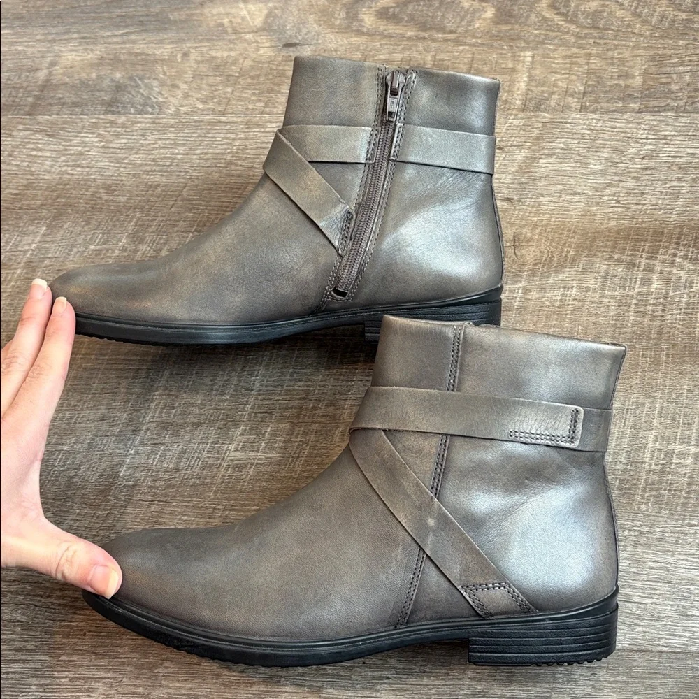 Ecco Touch 15 Ankle Booties Women's 37 (6-6.5) Warm Gray Booties